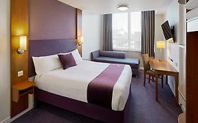 Premier Inn Cambridge A14